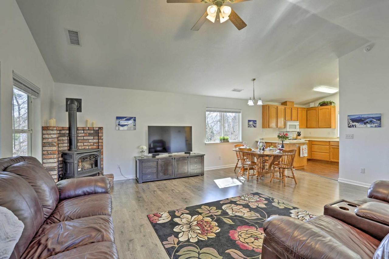 Centrally Located Mt Shasta With Deck! Holiday home *